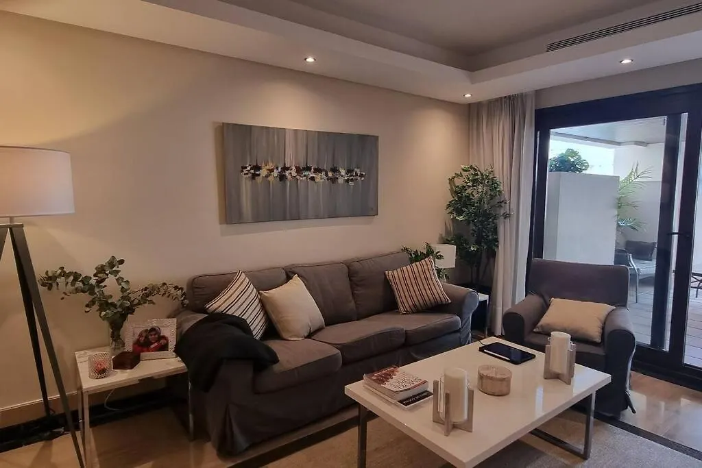 Apartamento Lujo En Primera Linea De Playa En Bahia De La Plata, Estepona Spain